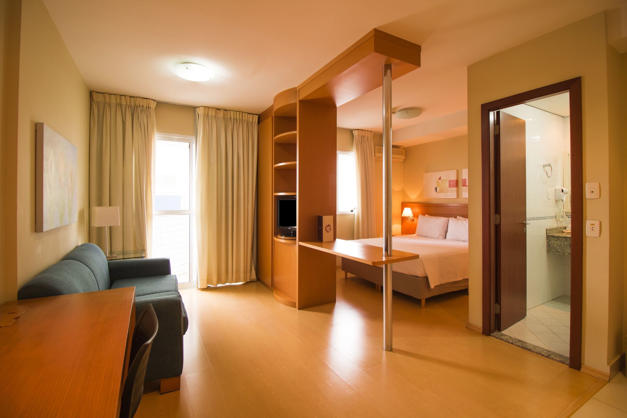 Hotel The Premium 우사스쿠 외부 사진